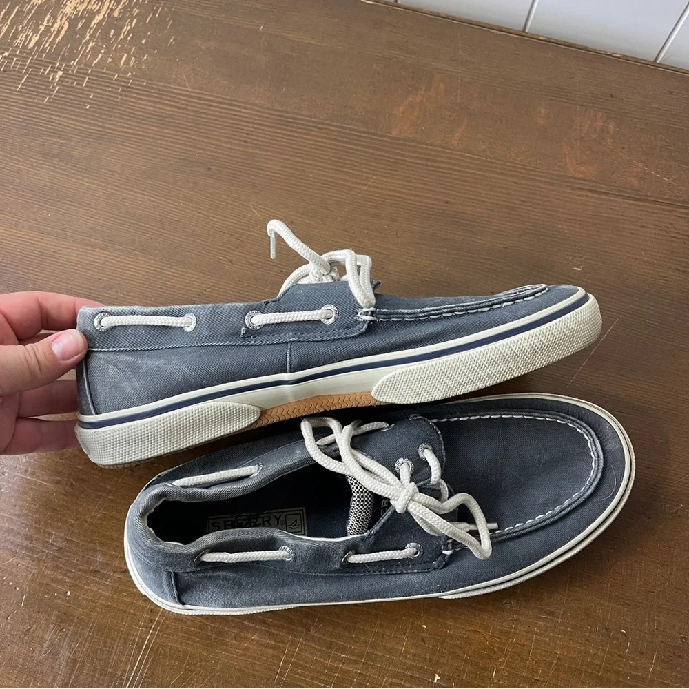 Sperry Gray Boat Shoes with Moccasin Toe and Slip-On Design
